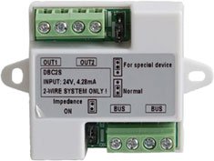 Distributor za manje DVC interfonske sustave. Za povezivanje 2 vanjske jedinice u sustav ili katni distributor za unutarnje jedinice sa 2 izlaza te distributor za vertikale u zgradi.